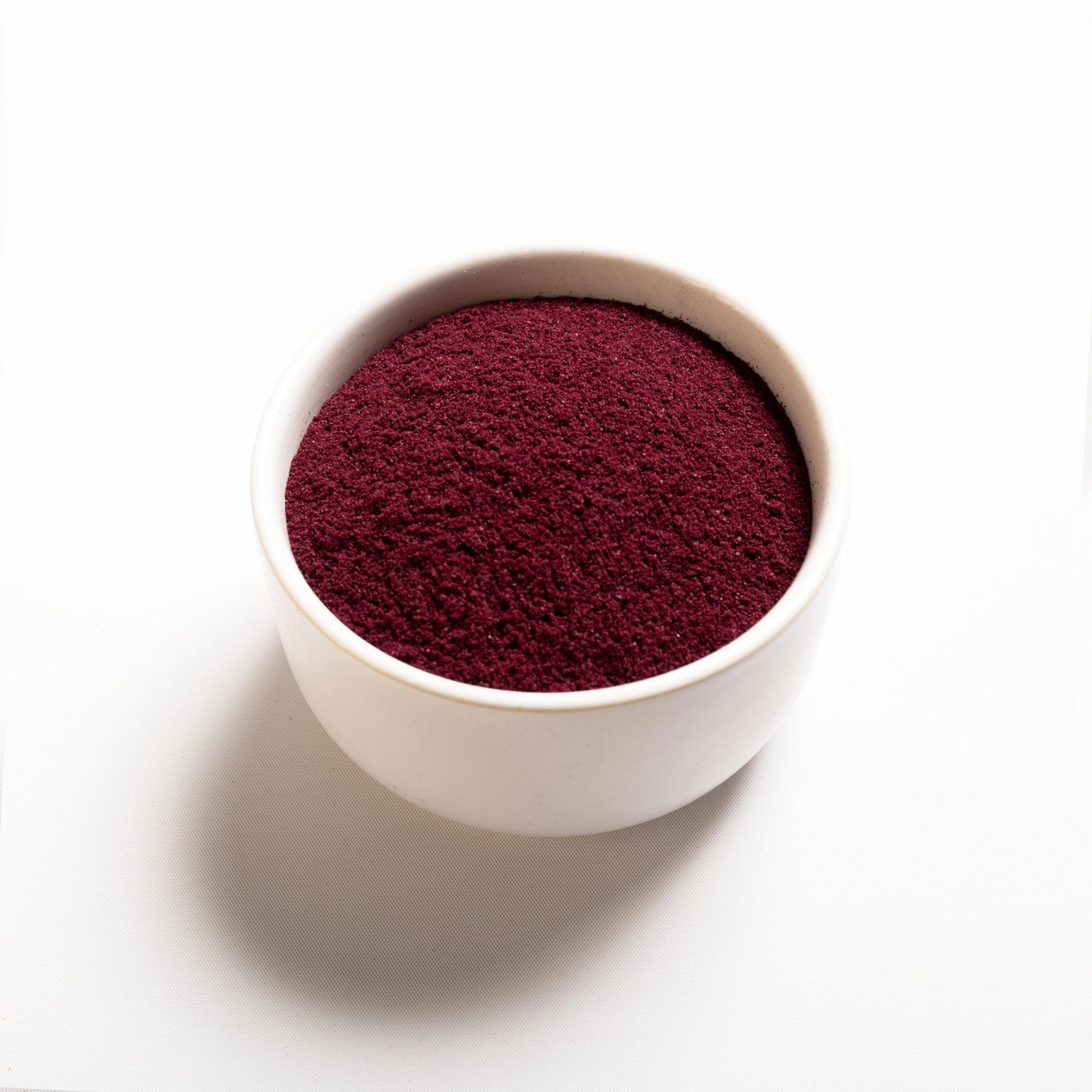 angle shot of natural blueberry powder 