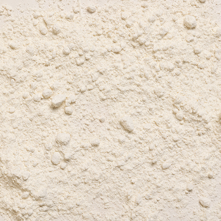 loose product photo of cake and pastry flour showing texture 